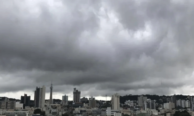 Temporal deve atingir cidades do Paraná nesta sexta-feira (18)