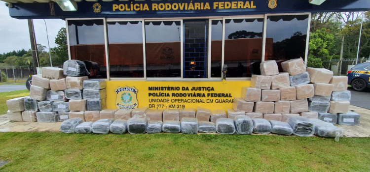 TRÁFICO DE DROGAS: Cerca de 1,7 tonelada de maconha e skunk foram apreendidos em Guarapuava-PR.