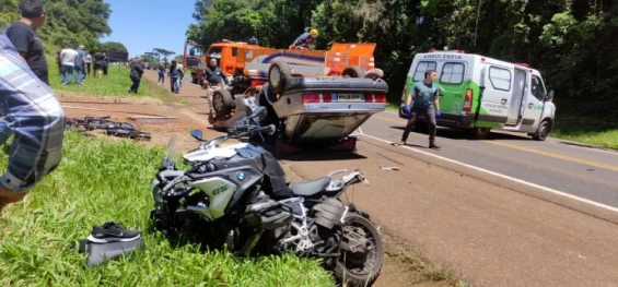 TRÂNSITO: Acidente em Ibema envolvendo Motocicleta e Veículo provoca um óbito e deixa outras três pessoas com ferimentos.