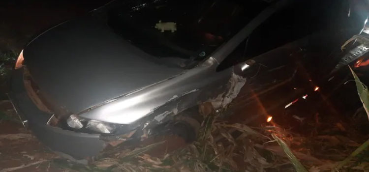 TRÂNSITO: Acidente na PR-471 entre Fiat Palio e Honda Civic deixa feridos em Três Barras do Paraná.