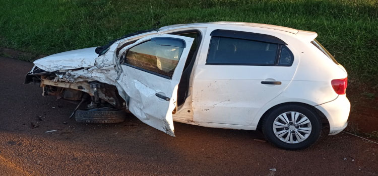 TRÂNSITO: Guaraniaçuenses se envolvem em acidente no KM 552 da rodovia BR-277.