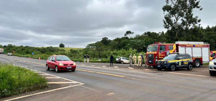 TRÂNSITO: Quatro pessoas morreram em grave acidente de trânsito na BR-277.