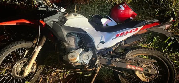 TRÊS BARRAS DO PARANÁ: Motociclista morre e passageira fica ferida em acidente na PR-484.