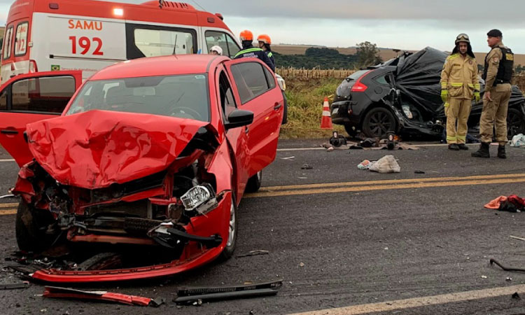 Três pessoas morrem em acidente na BR-369 em Corbélia