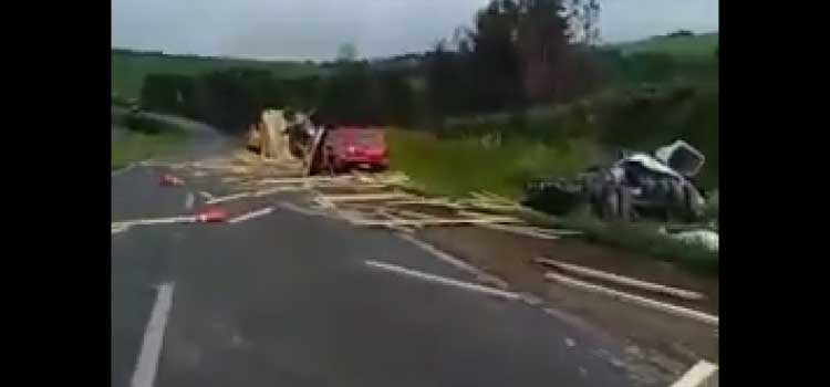 TRÂNSITO: 5 pessoas morrem em acidente em Ponta Grossa; caminhão desgovernado provoca 2ª colisão