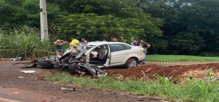 TRÂNSITO: Duas pessoas morrem em violenta colisão entre Santa Helena e Entre Rios