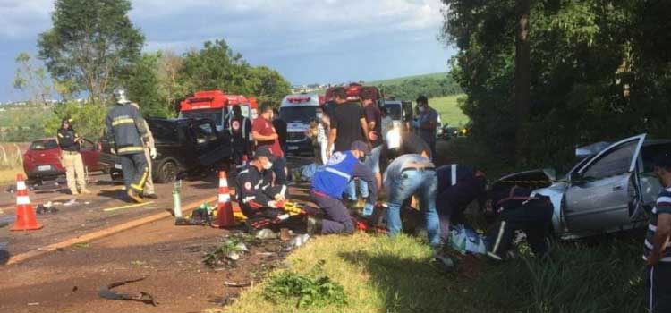 TRÂNSITO: Grave acidente registrado na BR-369 em Ubiratã; helicóptero do Samu foi acionado