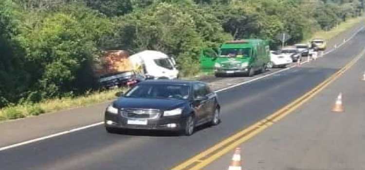 TRÂNSITO: Quatro pessoas morrem em acidente na BR-277, em Guarapuava