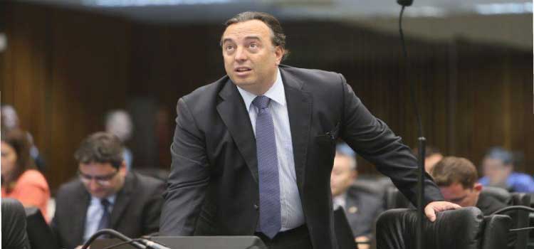 TSE: Tribunal cassa mandato de Francischini; Adelino Ribeiro assume cadeira na Alep