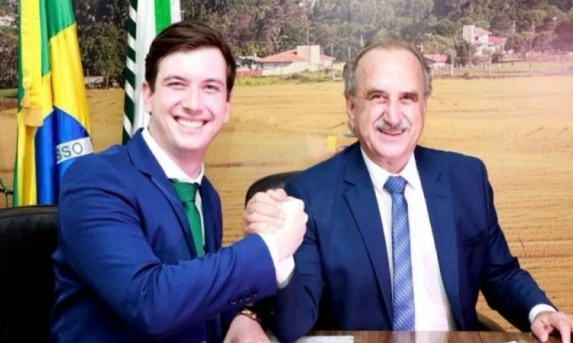 Vice-prefeito Henrique Mecabô assume Prefeitura de Cascavel pela primeira vez
